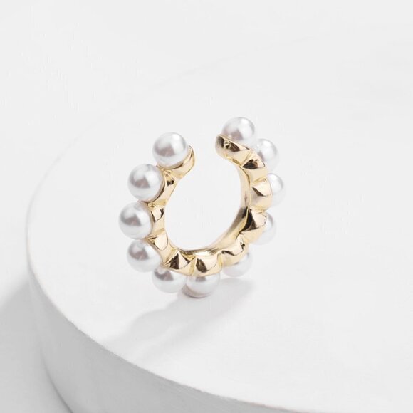 Clip ON FASHION PEARL GOLD EARRING - Picture 3 of 4